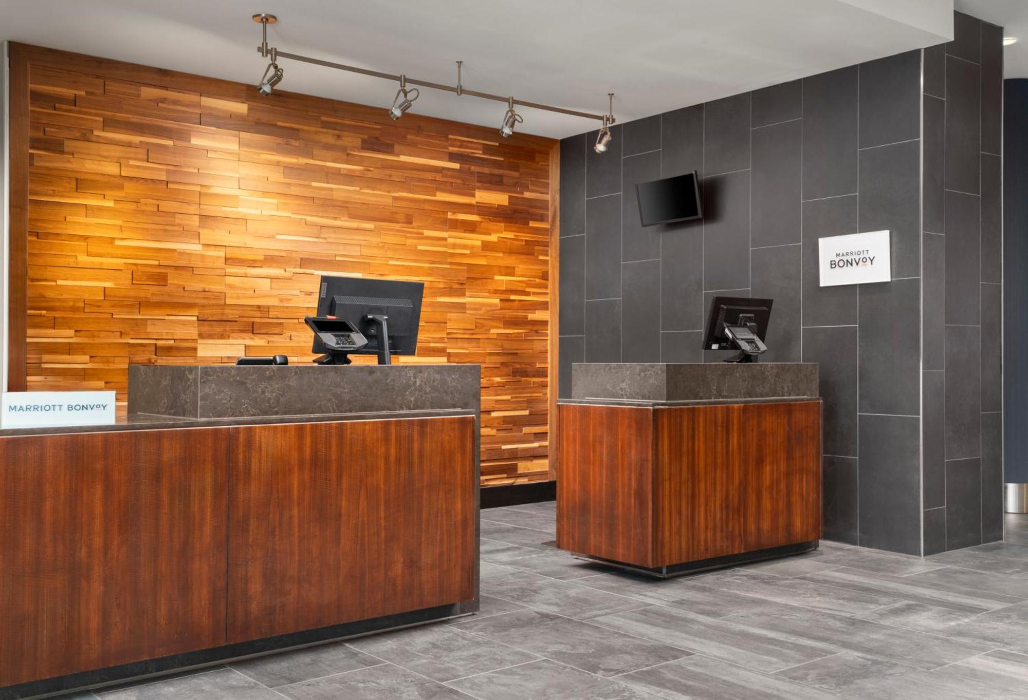 Courtyard By Marriott Denver North/Westminster Eastlake Extérieur photo